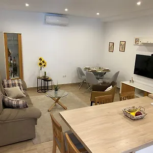 Centrico Y Practico Piso Con Entrada Independiente Fuengirola